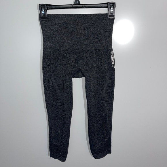 Gymshark Seamless Cropped Dark Gray Leggings NWOT Size XS - Picture 2 of 6